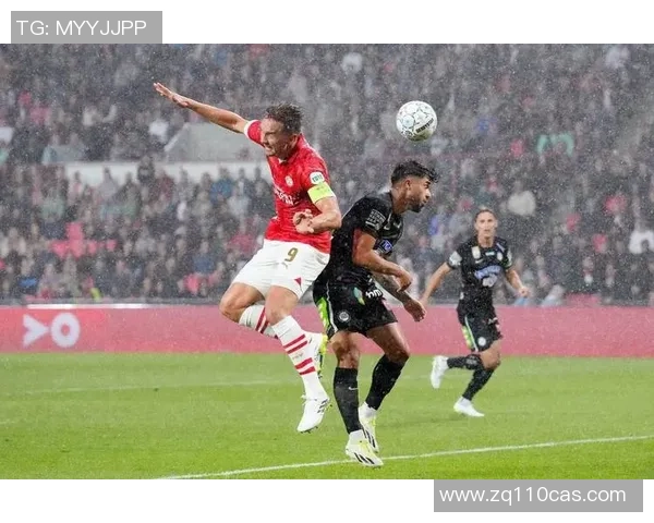 萨斯菲尔德与贝尔格的精彩对决揭示足球战术与团队精神的完美结合